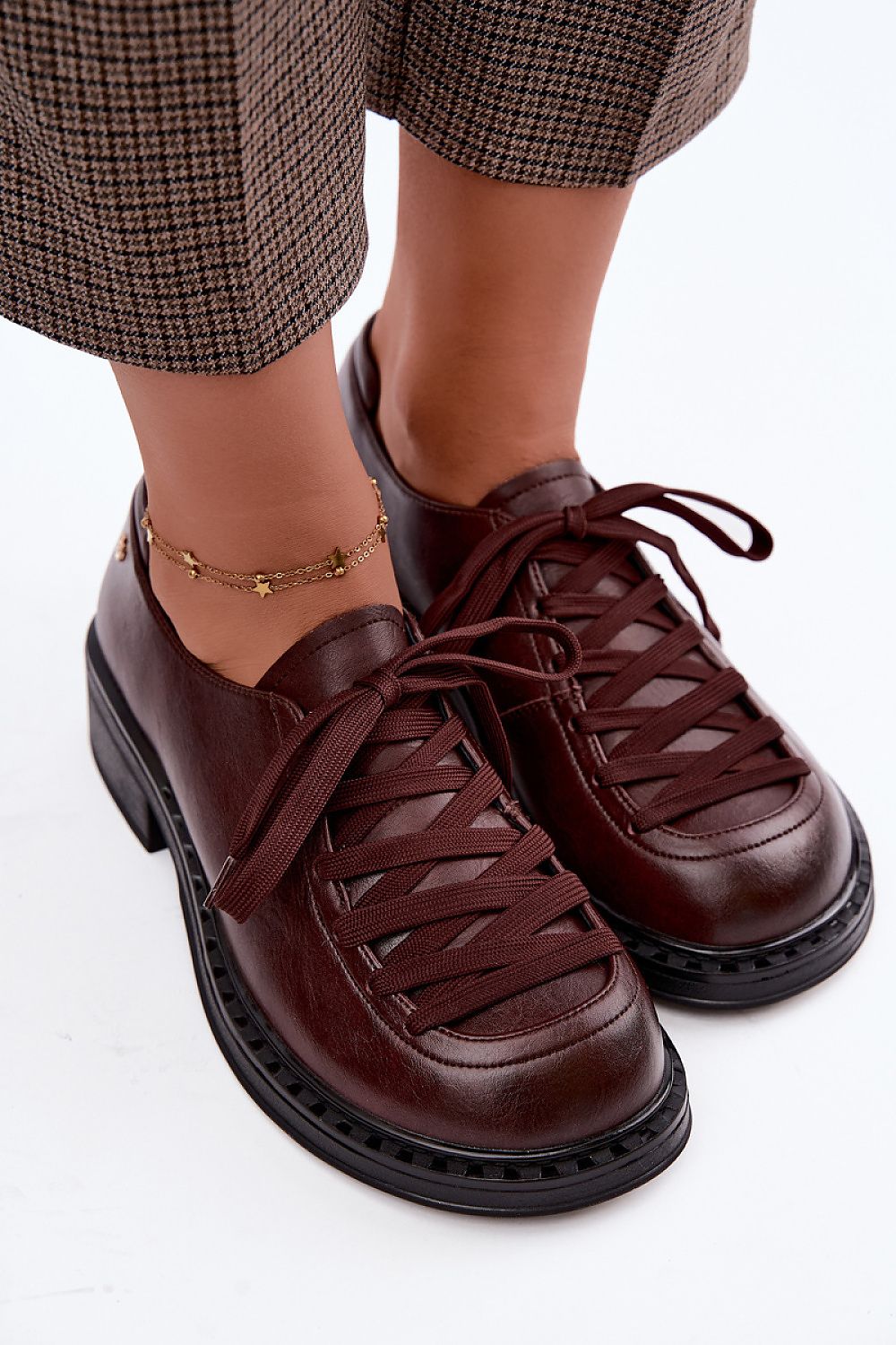 Heeled low shoes model 231173 Step in style