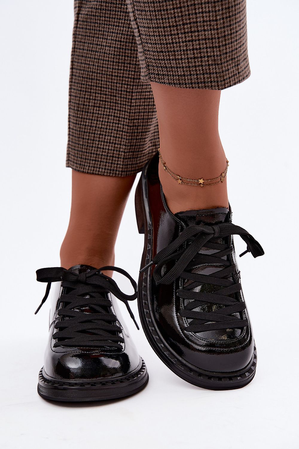Heeled low shoes model 231174 Step in style