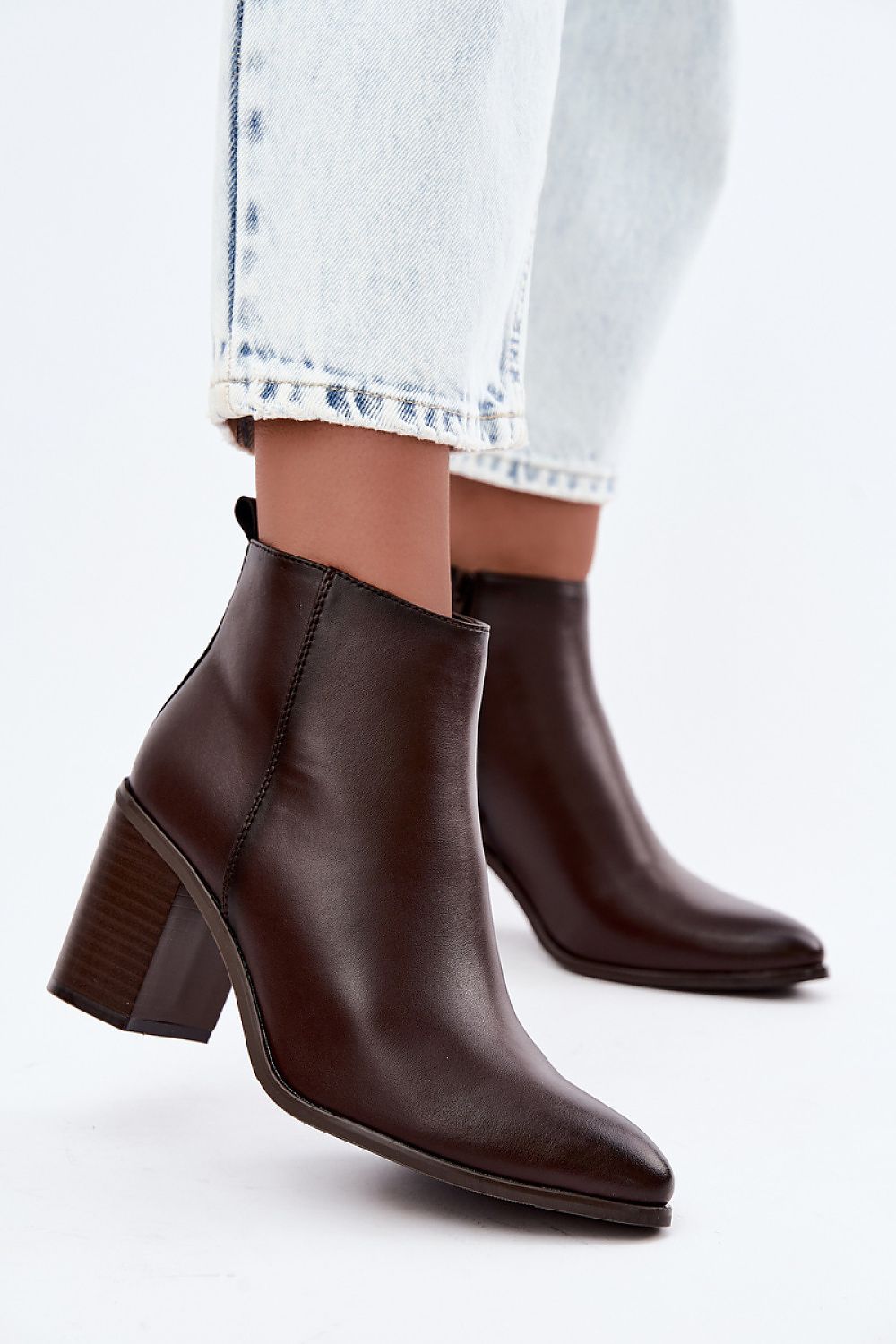 Heel boots model 231193 Step in style