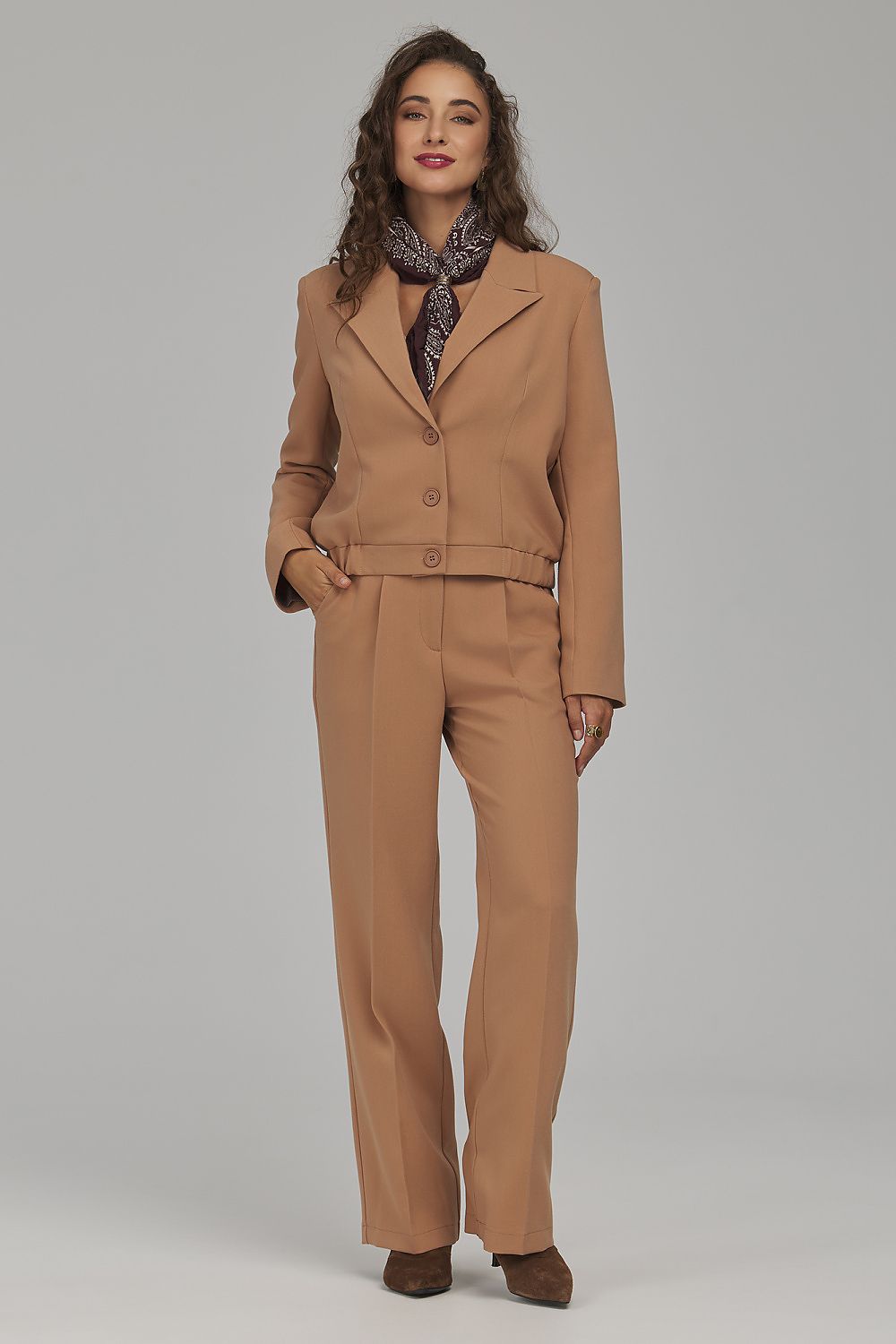 Women trousers model 231344 Nife