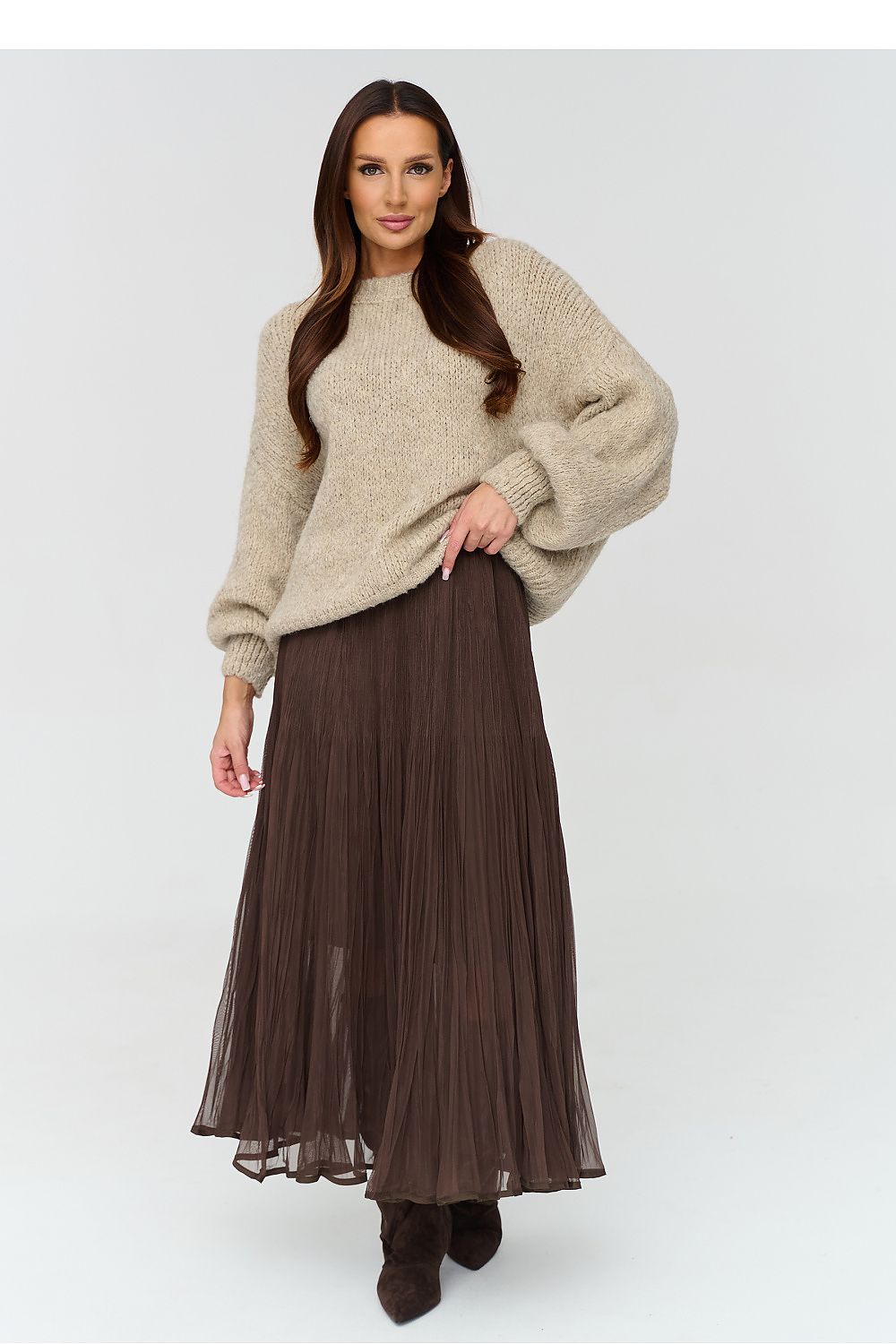 Long skirt model 231998 Makadamia