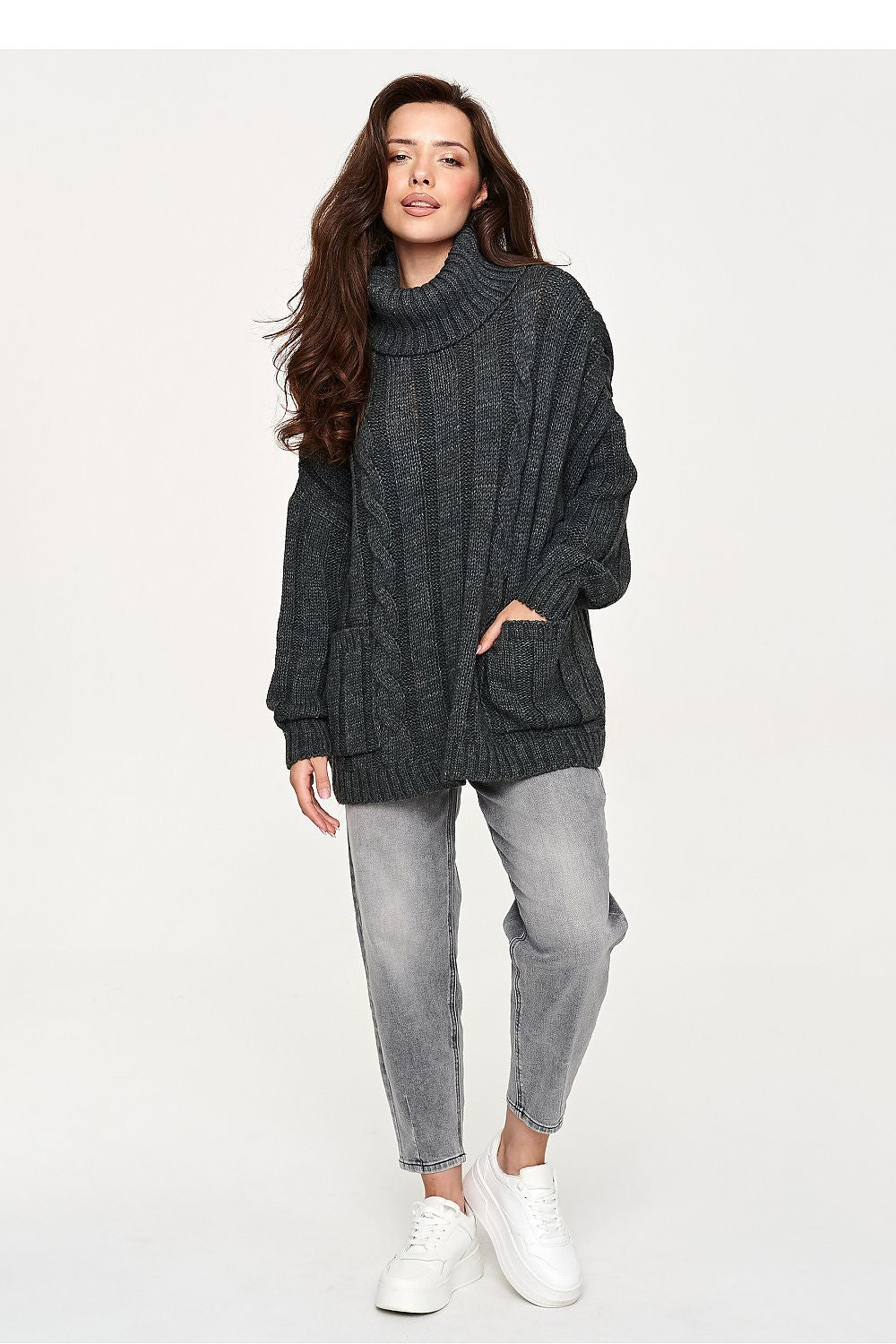 Turtleneck model 232050 Makadamia