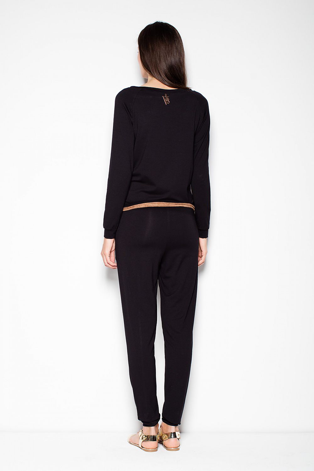 Suit model 77473 Venaton