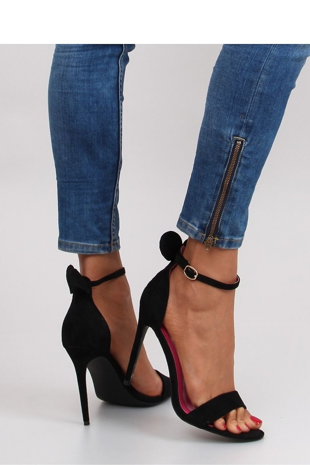 Heel sandals model 84733 Inello