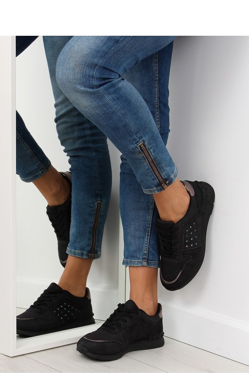 Sport Shoes model 114618 Inello