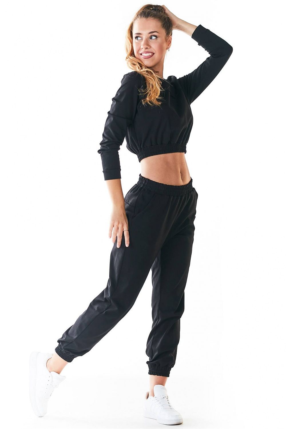 Tracksuit trousers model 147603 Infinite You