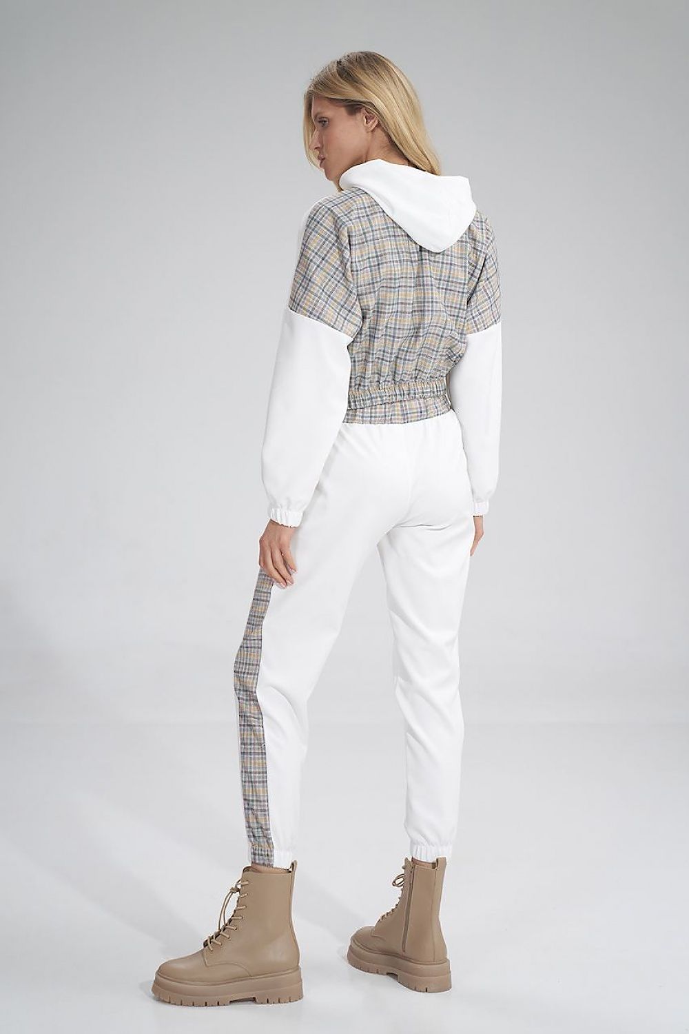 Tracksuit trousers model 154693 Figl