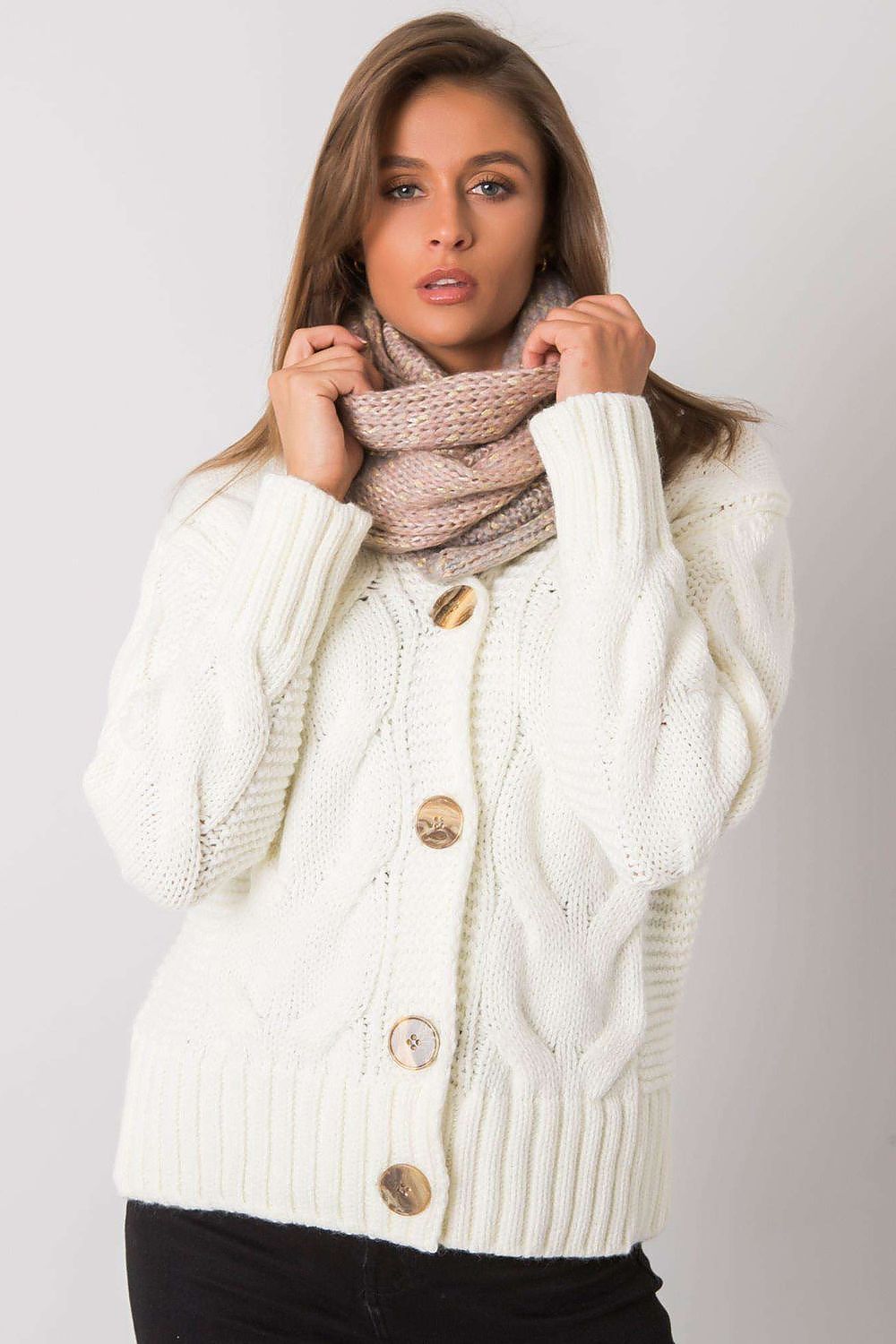 Shawl model 161162 AT