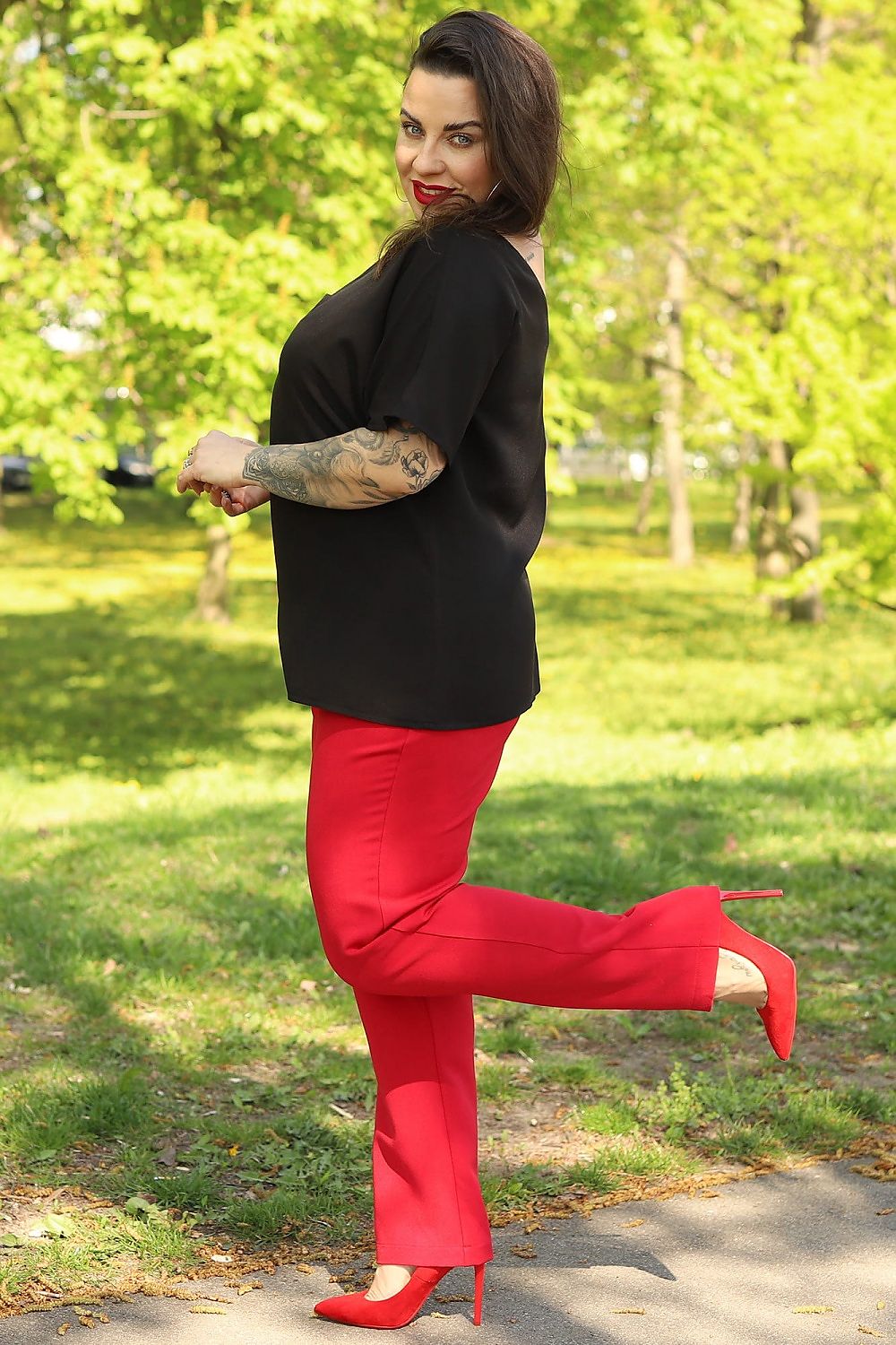 Plus size blouse model 169033 Karko