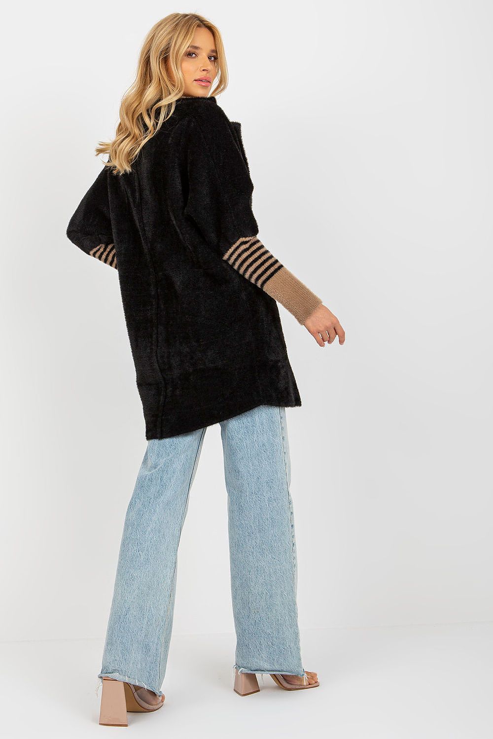 Coat model 175957 MBM