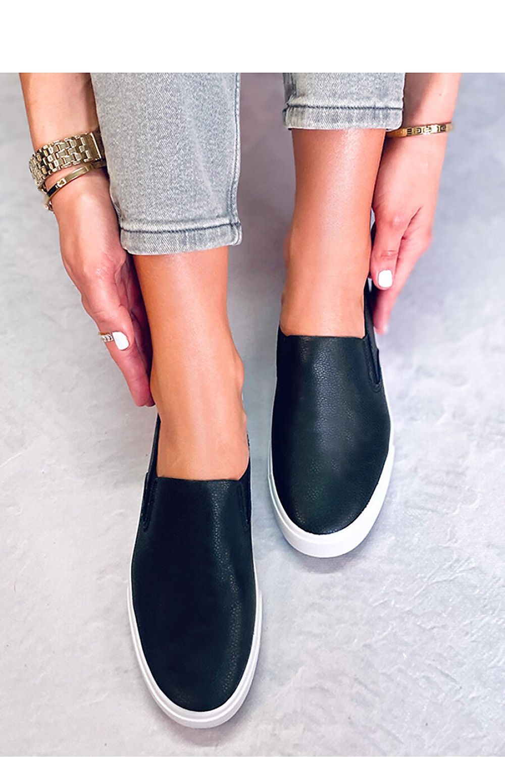 Sneakers model 176032 Inello