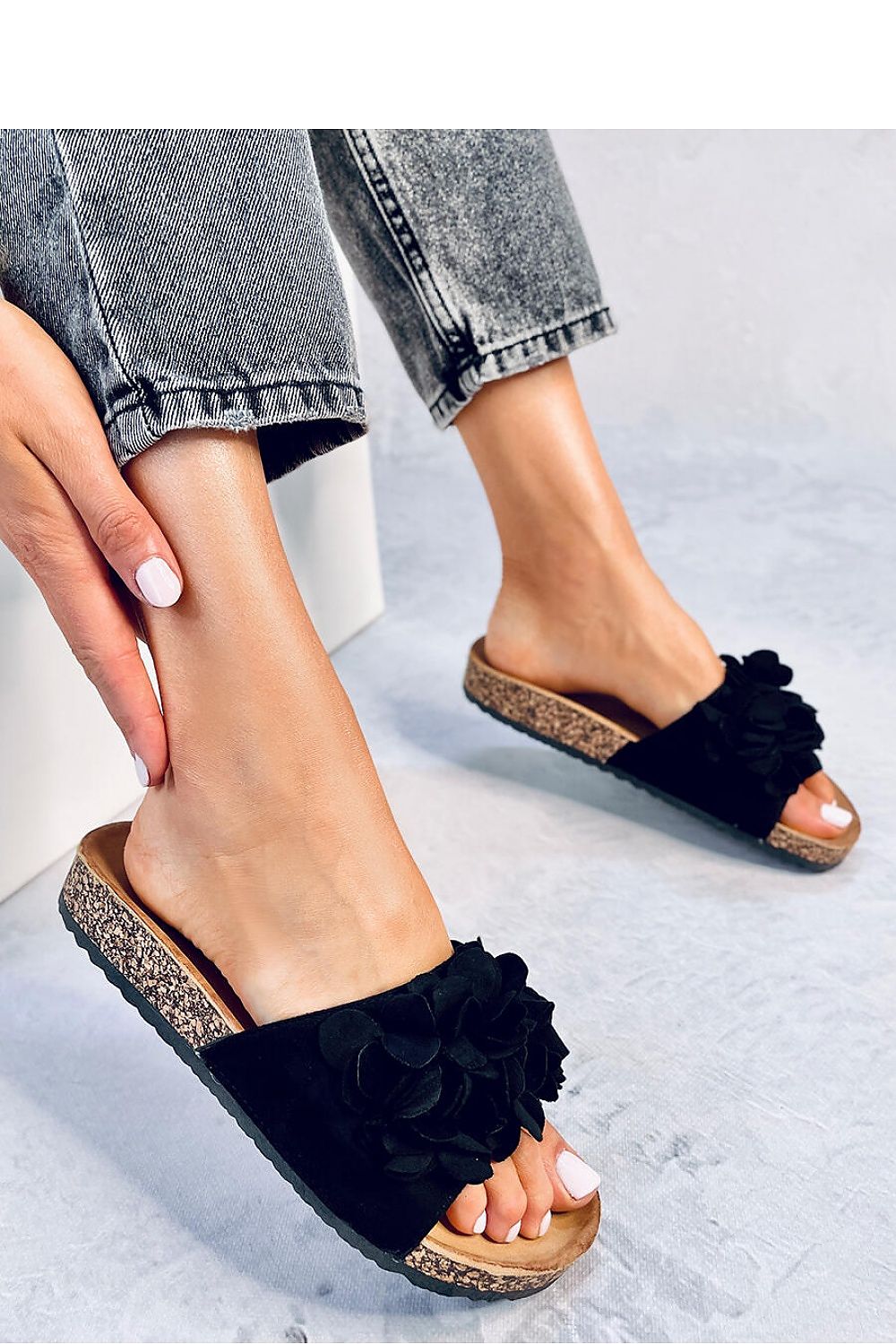 Flip-flops model 180563 Inello