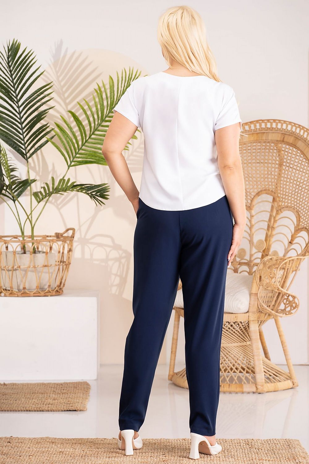 Plus size blouse model 183322 Karko