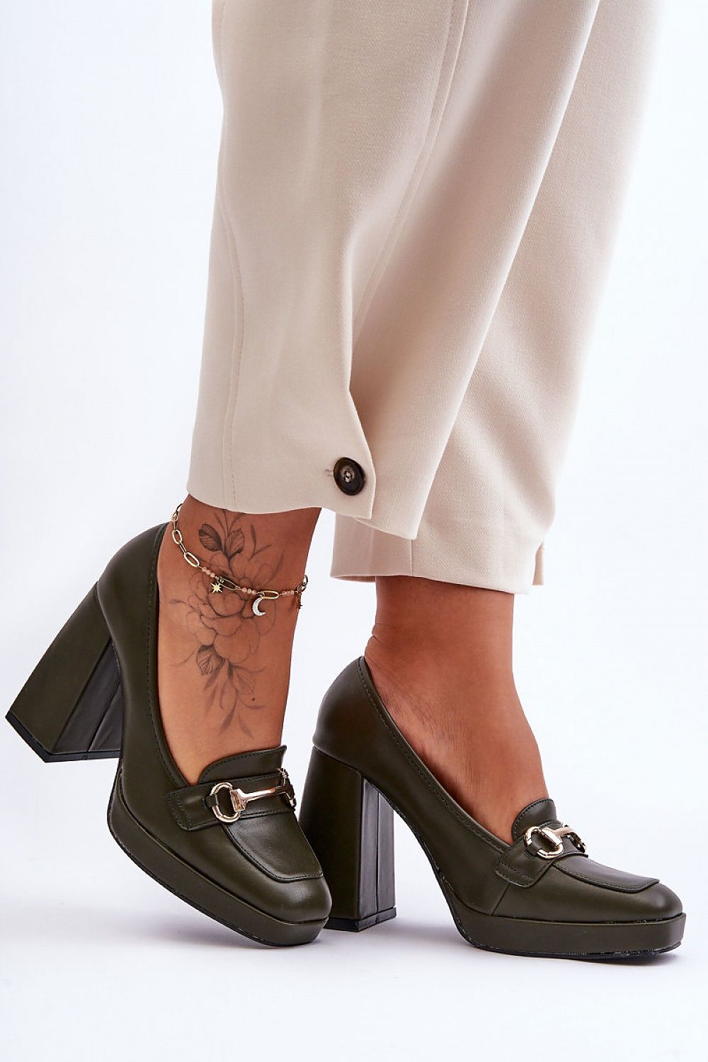 Heel pumps model 185453 Step in style
