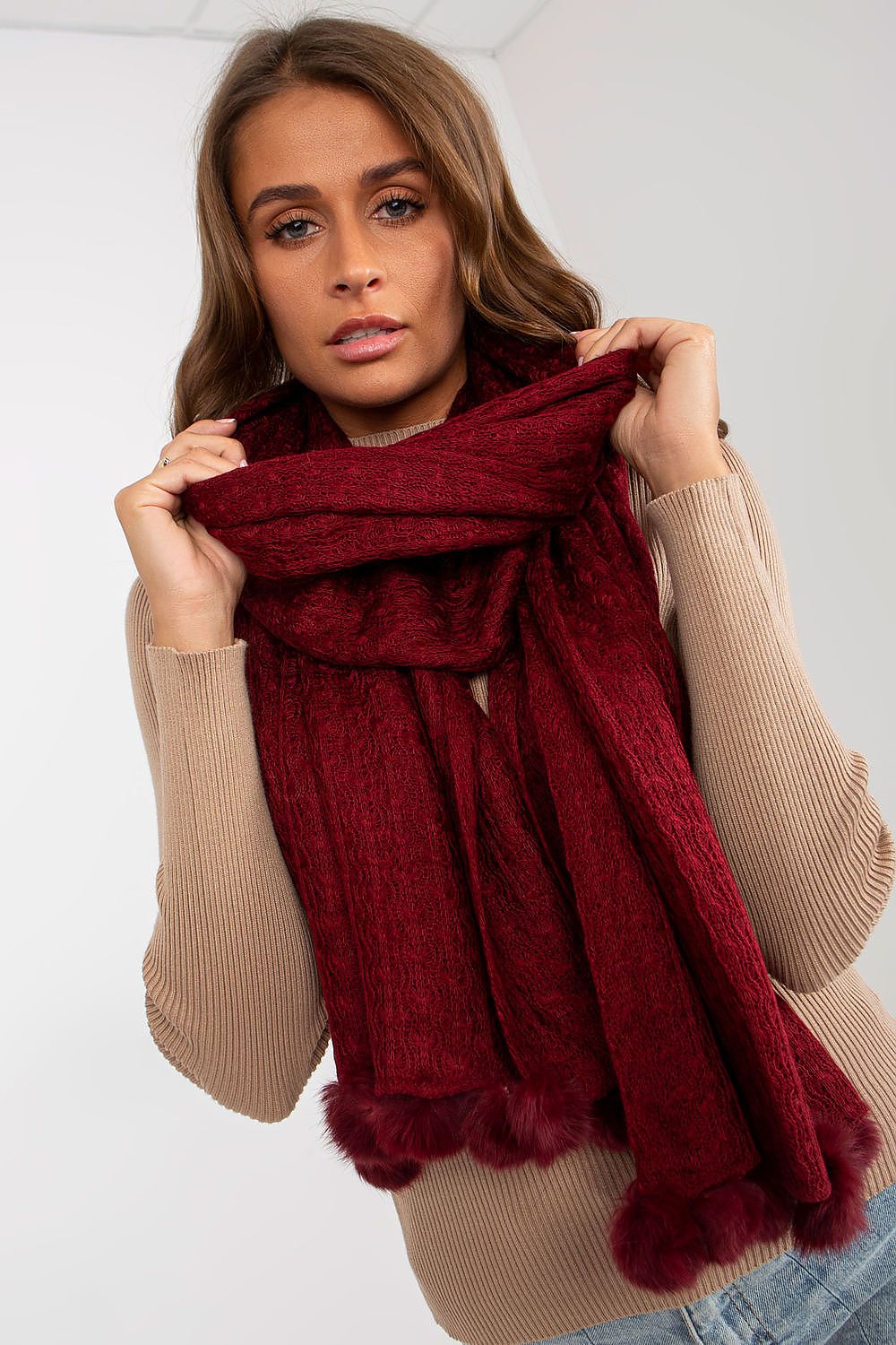 Shawl model 185910 AT