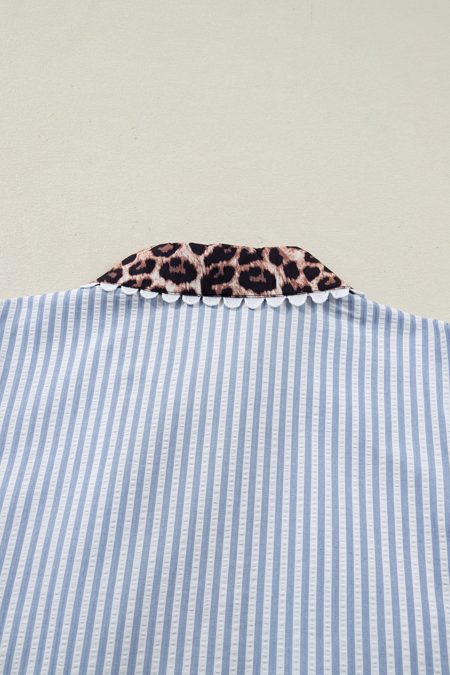 Sky Blue Stripe Plus Size Leopard Patchwork Collar Short Bubble Sleeve Blouse