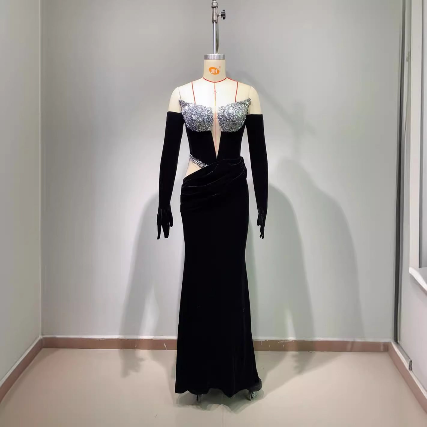 Gloves Hollow-out Low Cut Velvet Tube Top Dress Dinner Party