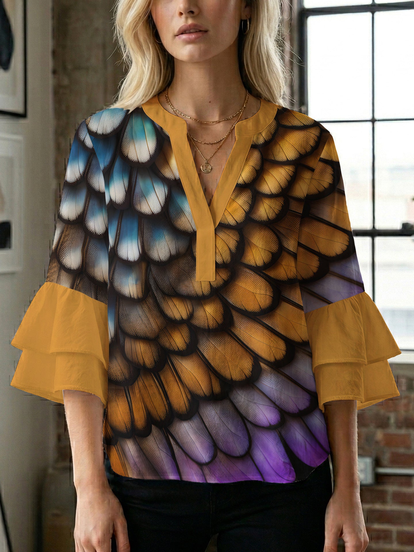 Women's Digital Print Puff Sleeve Top