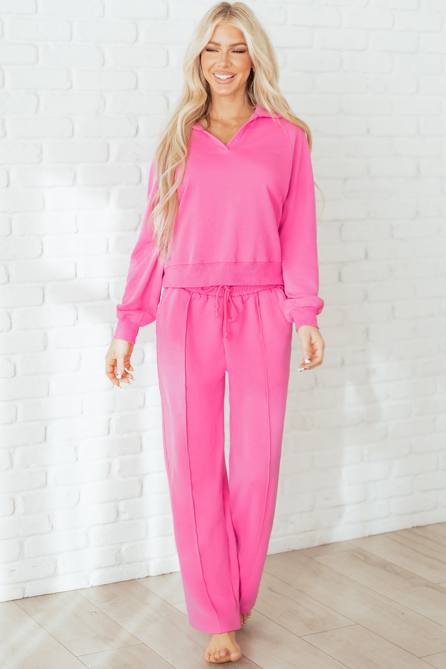 Sachet Pink Solid Color Collared Pullover and Central Seam Pants Set
