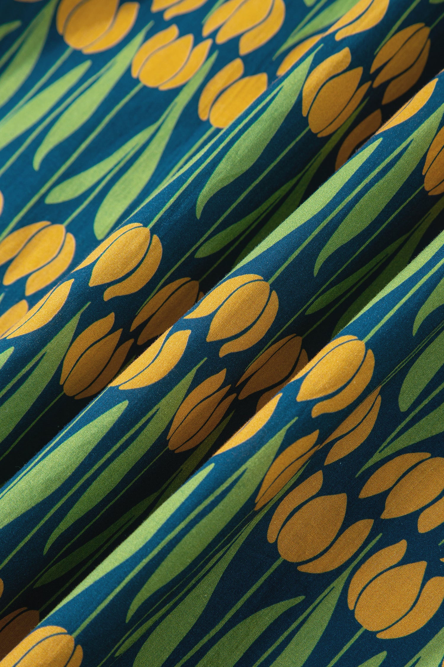 Green Plus Size Mixed Floral Print Striped Trim Loose Mini Dress