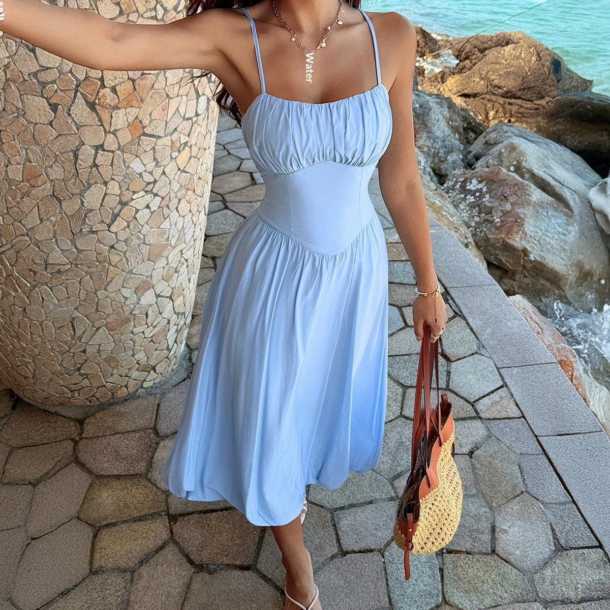 StraplessSleeveless Resort-style Waist-cinching Backless Dress