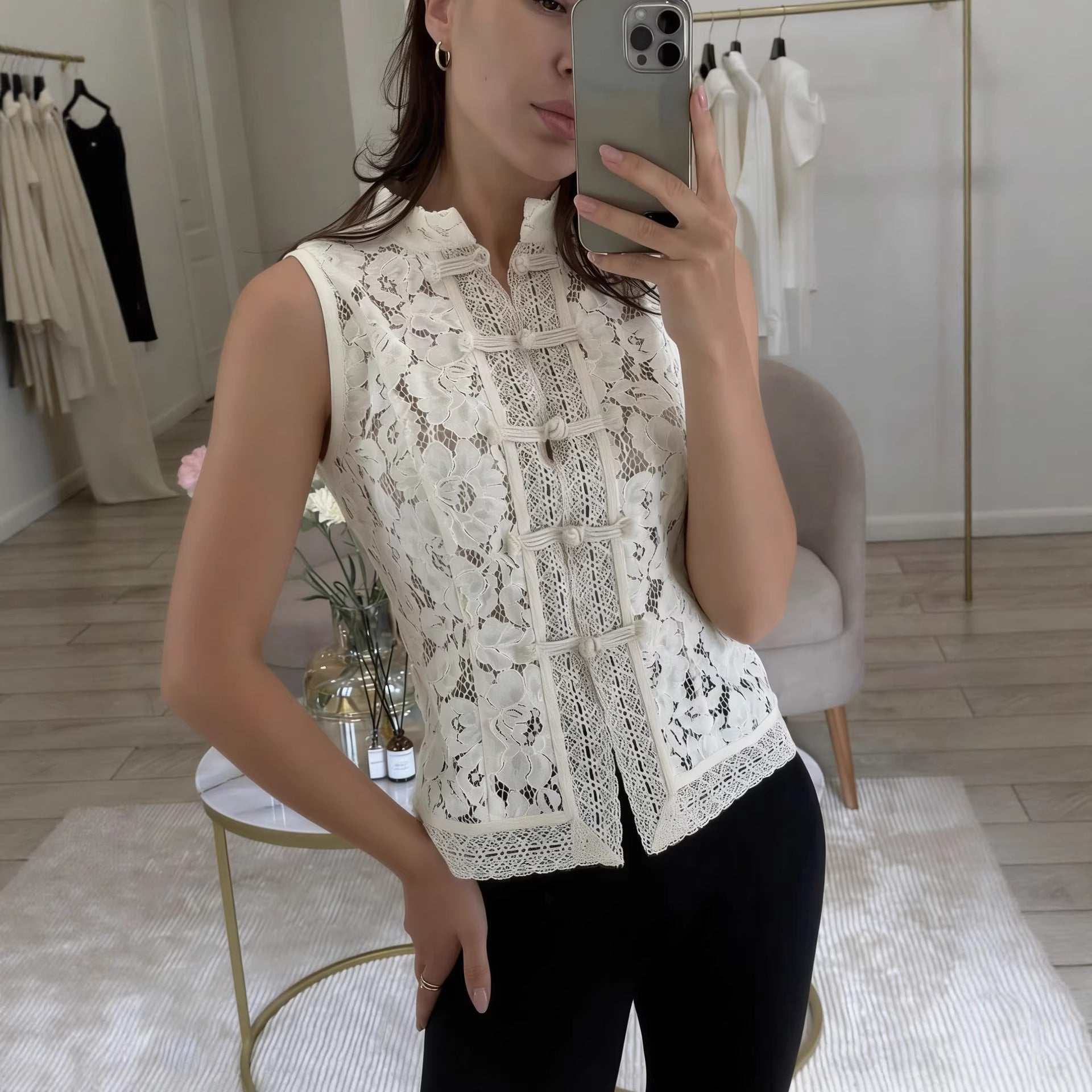 Fashionable Lace Crochet Stand Collar Slim-fit Sleeveless Shirt