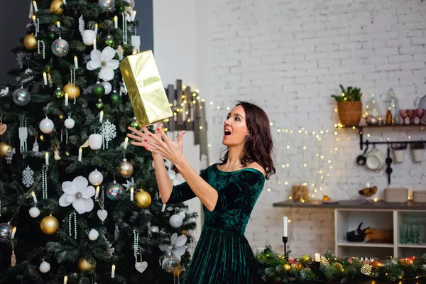 Moda Femminile per le Feste: Look Brillanti per Ogni Occasione