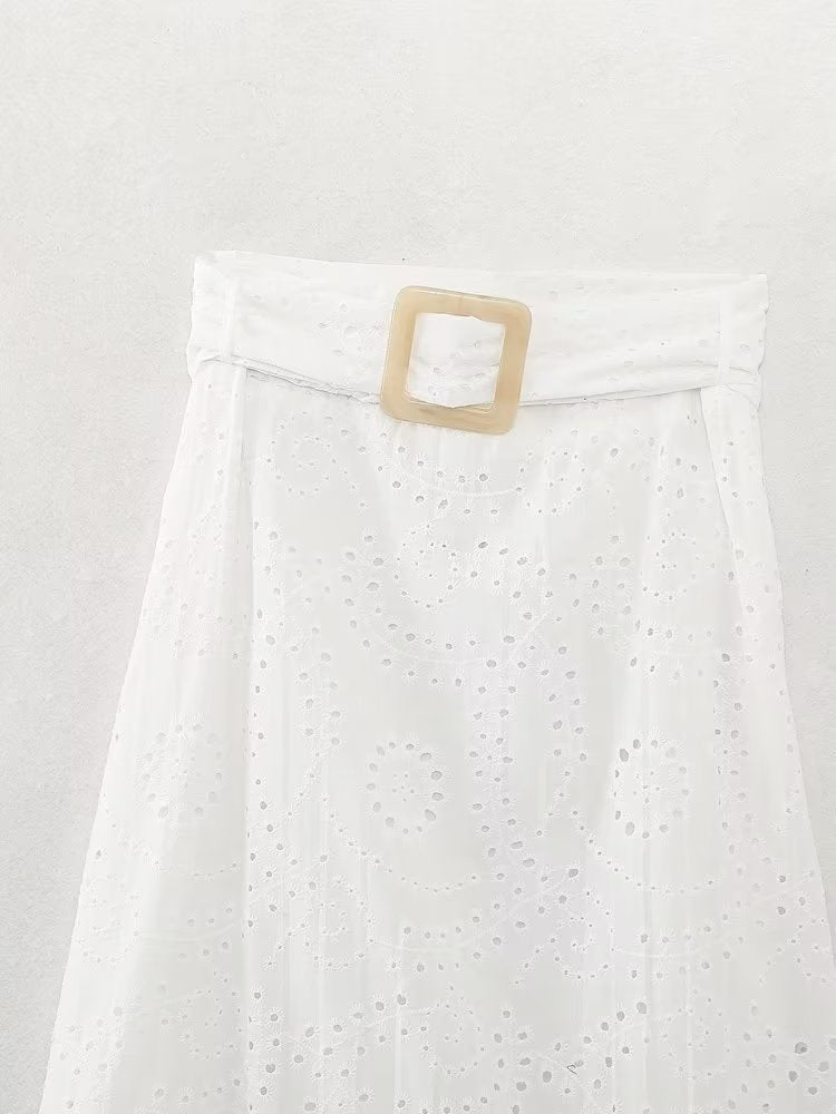 Women's White Dignified Hollow Embroidered Skirt