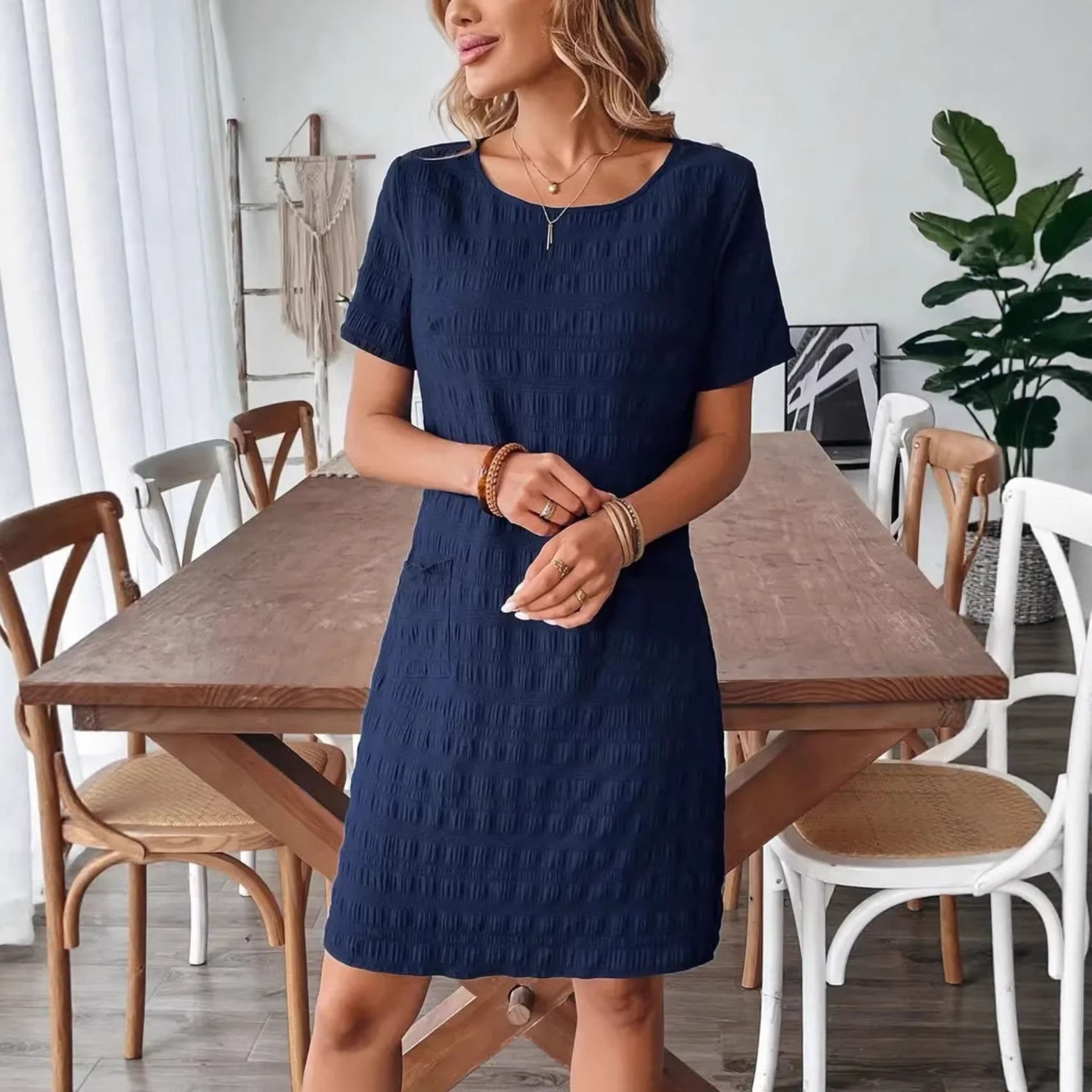 Fashionable Minimalist And Slim Fit Womens Dress