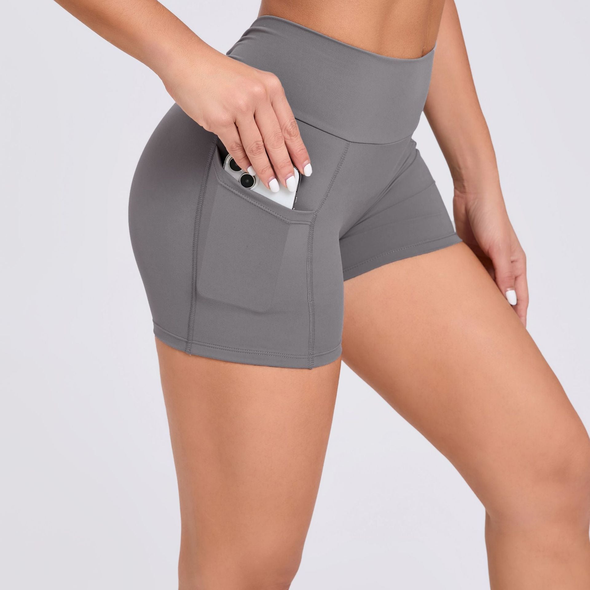 High Waist Tight Yoga Shorts With Pockets On Both Sides