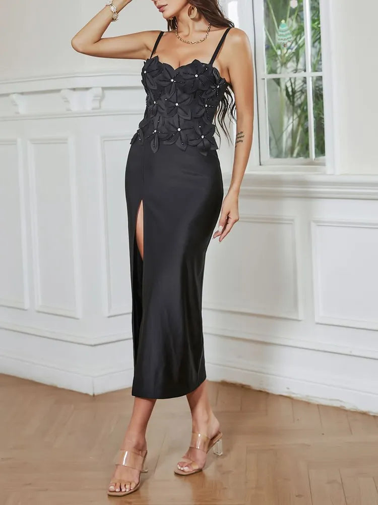 Fashionable three-dimensional flower studded bead dress with a slim height slit and a mid length buttocks wrapped formal dress