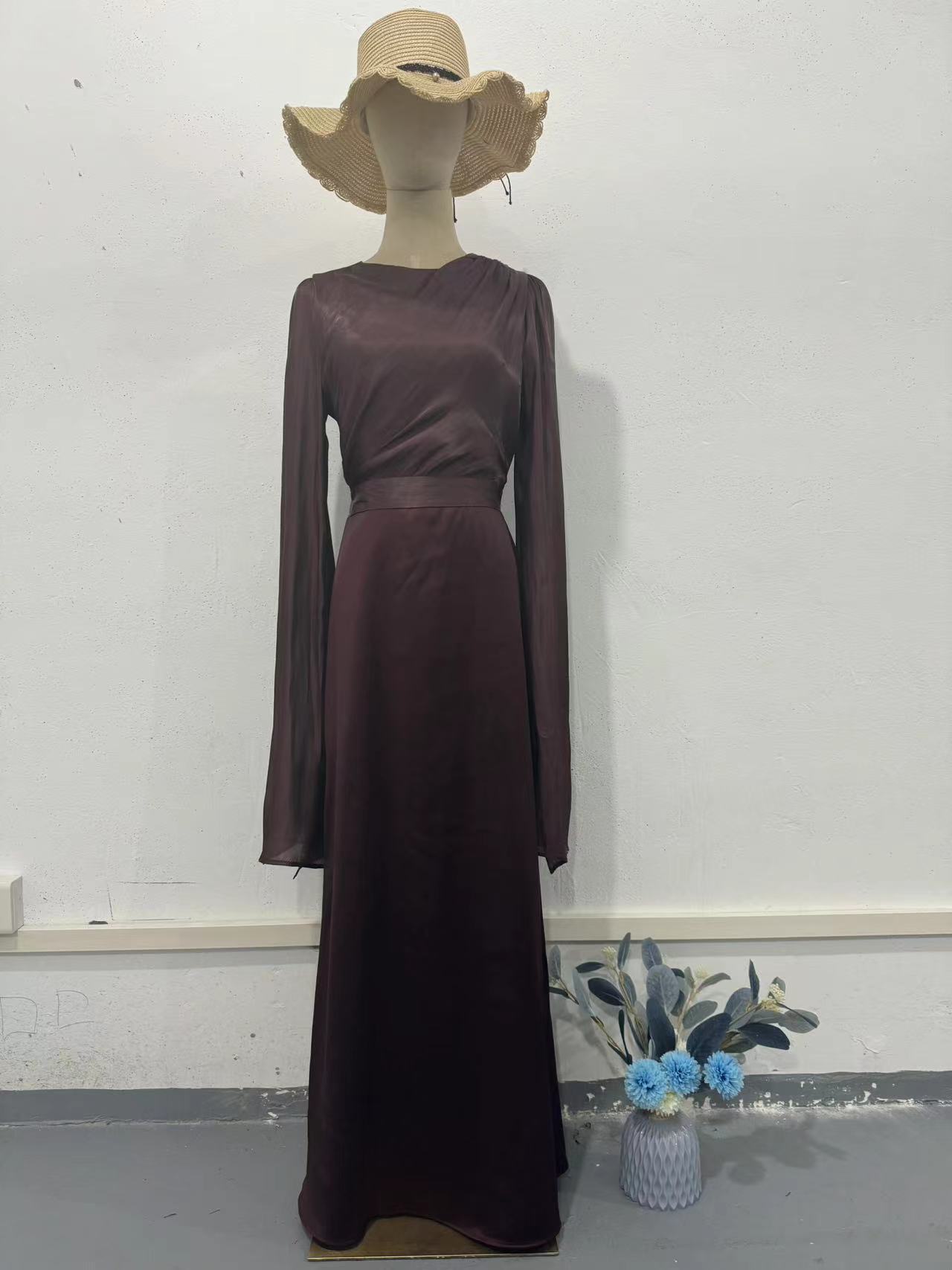 Elegant Summer Sleeve Contrast Chiffon & Satin Maxi Dress With Flared Cuffs - Slim Fit Long Dress For Women