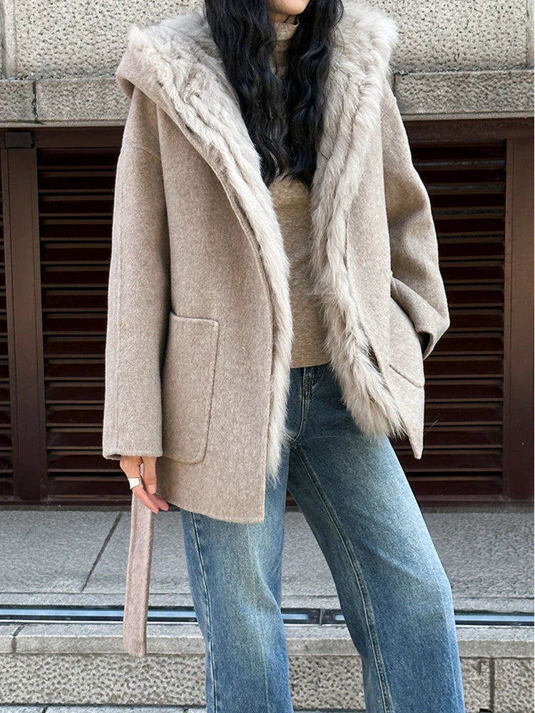 Fashion Women's Fox Fur Grass Inner Bladder Wool Coat Hooded Loose Sashes Solid Color Overcoat Winter New