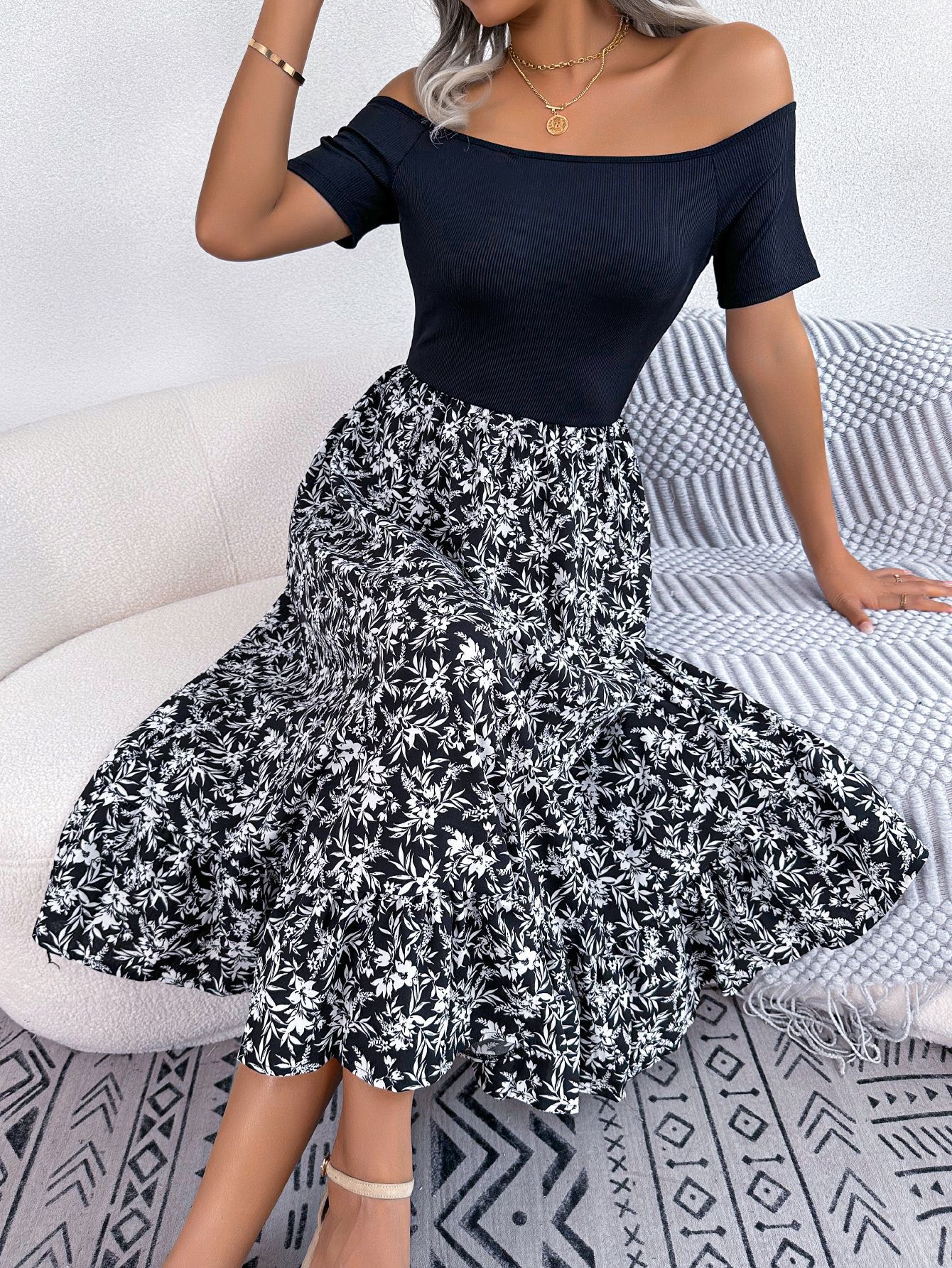 European And American-style Casual Off-shoulder Floral Dress