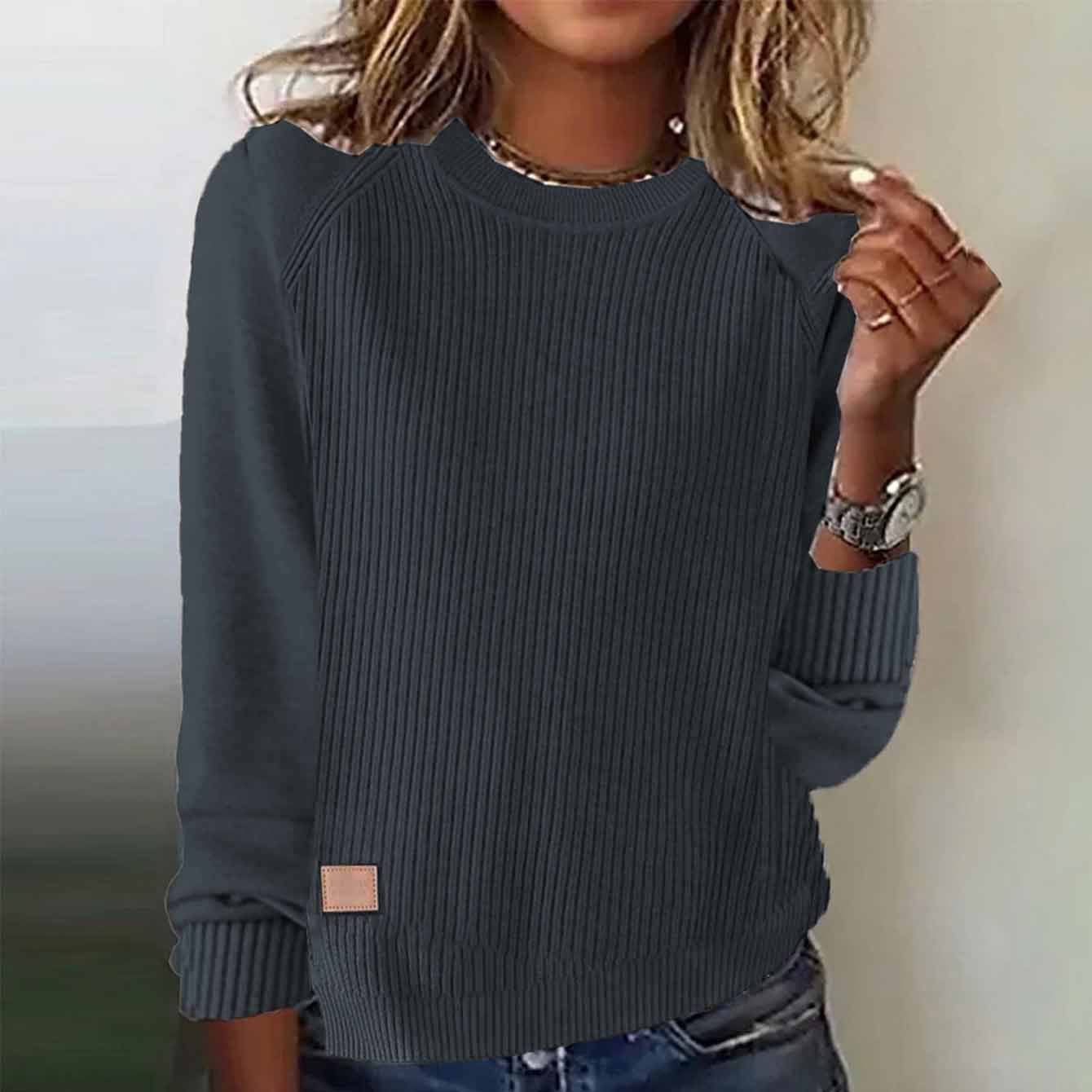 Independent Station Round Neck Long Sleeve Sweater