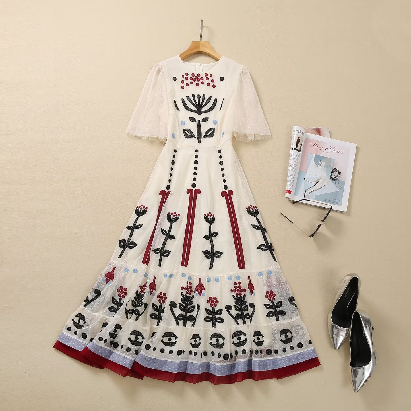 Women's Round Neck Retro Mesh Stitching Embroidery Embroidered Dress Short Sleeve Temperament Slim Midi Skirt