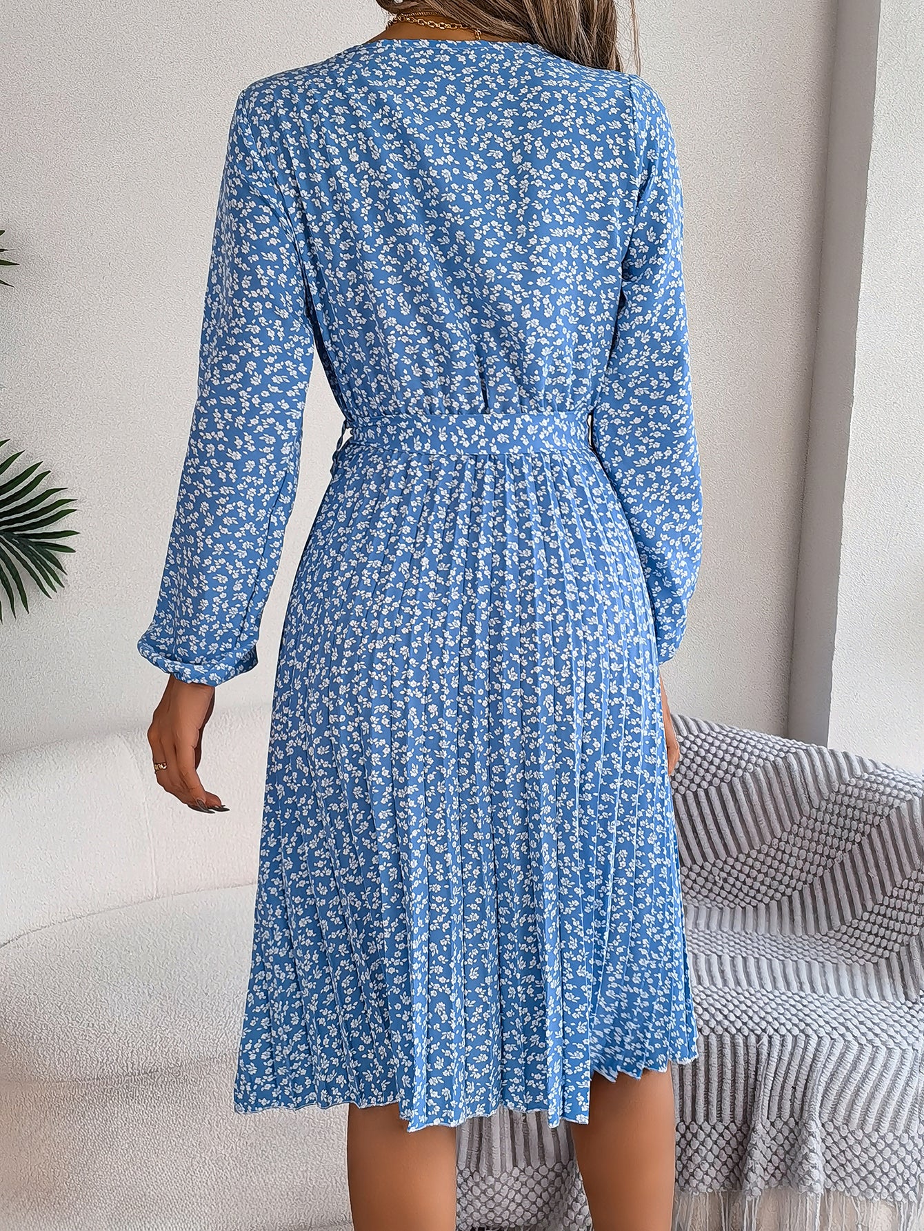 Women's Casual Long Sleeve Floral Flared Pleated Skirt
