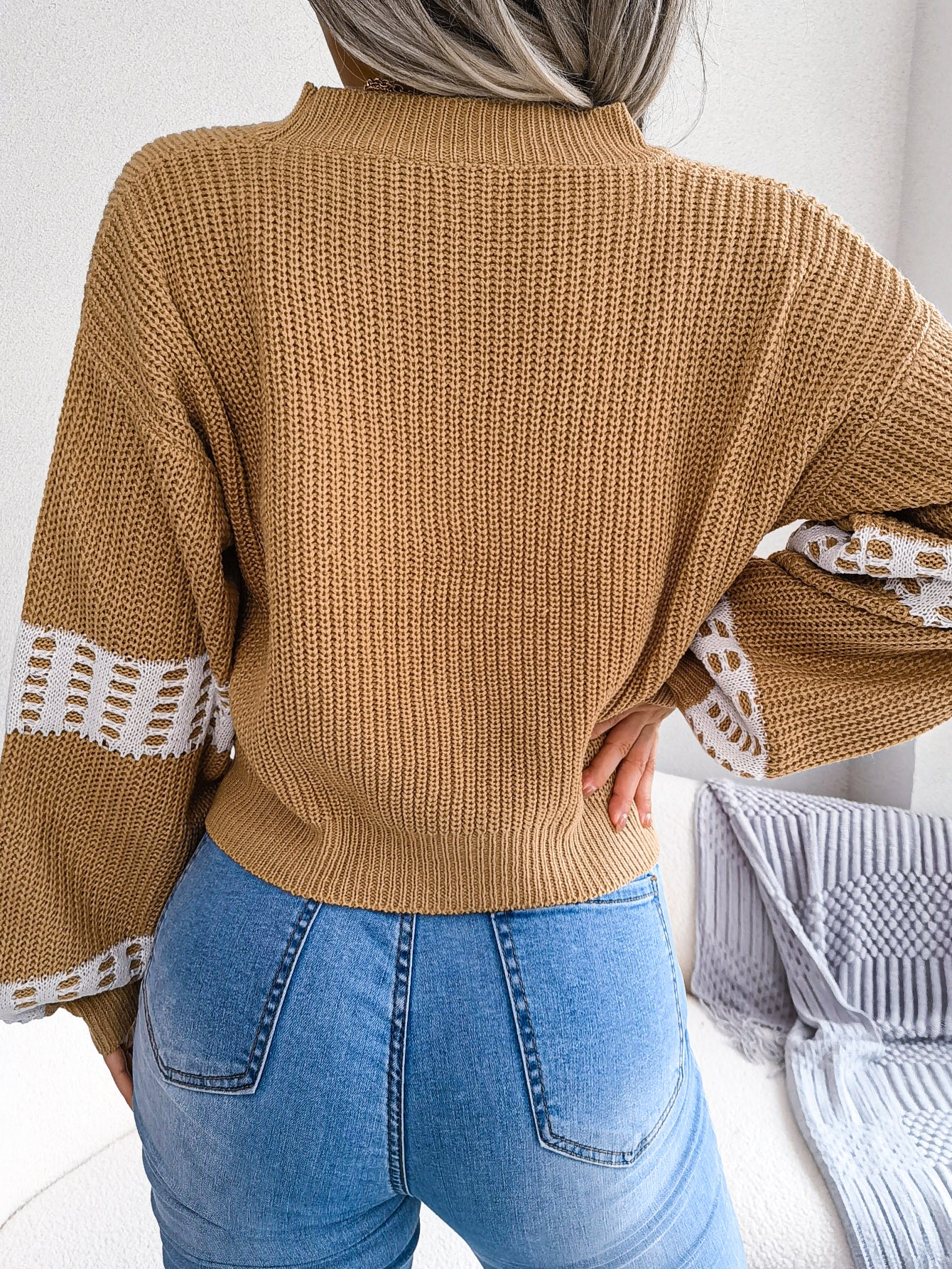 Women Designer Color Block Lantern Sleeve Cardigan Sweater Coat