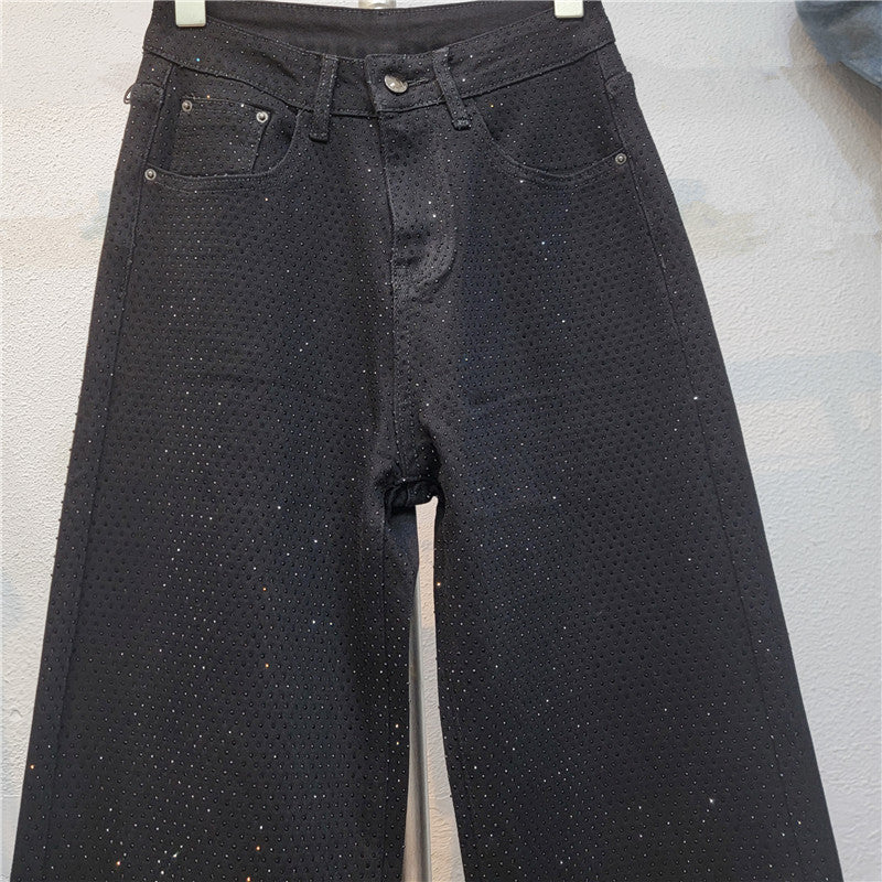 Nuovi jeans autunnali dimagranti e dritti con strass casual