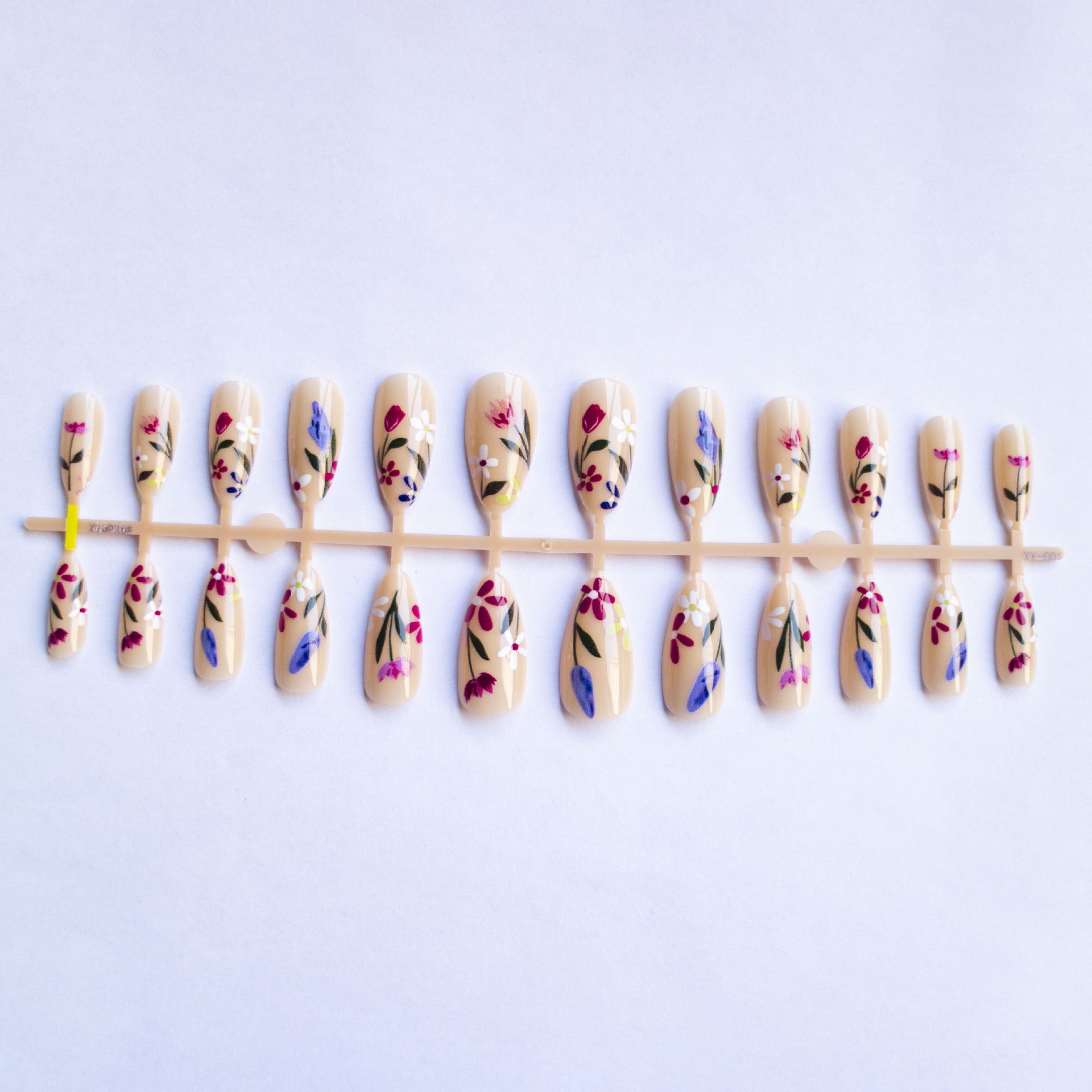 European And American Almond-shaped Removable Flower Wear Armor