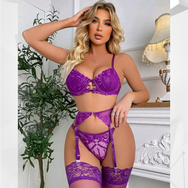 Mesh Embroidery Sexy Lingerie Garter Belt And Stocking Set 4-piece With Underwire