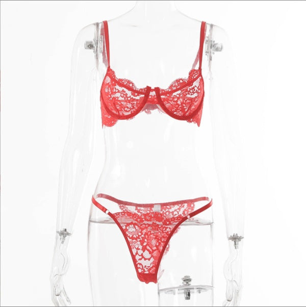 Abito da donna in pizzo con ferretto alla moda