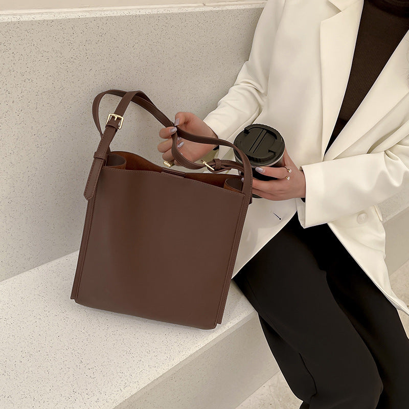 Versatile Crossbody Large Capacity Bucket Bag