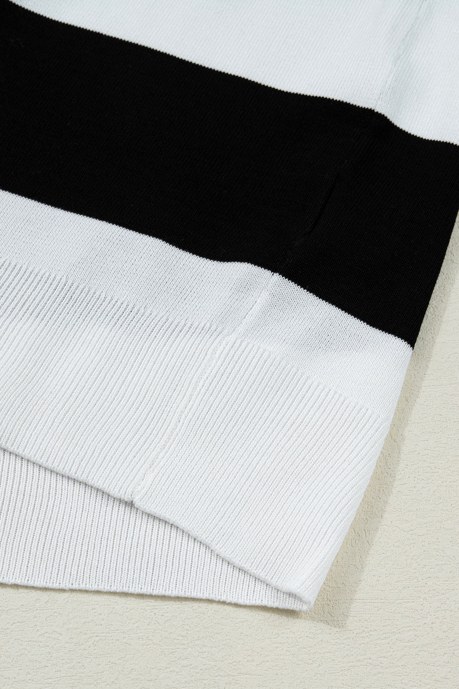 Black Stripe Colorblock Striped Knitted T shirt