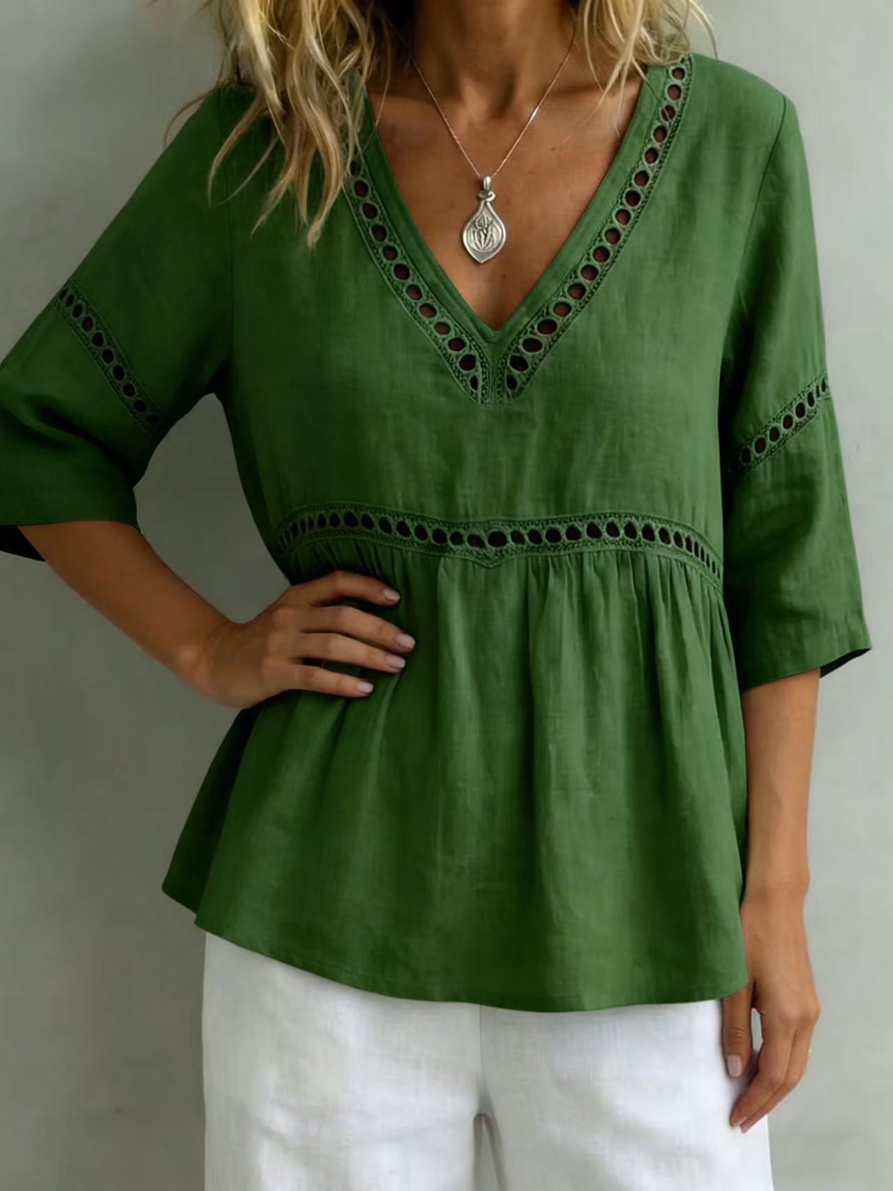 Solid-color V-neck Hollow-out Casual Fringed Top