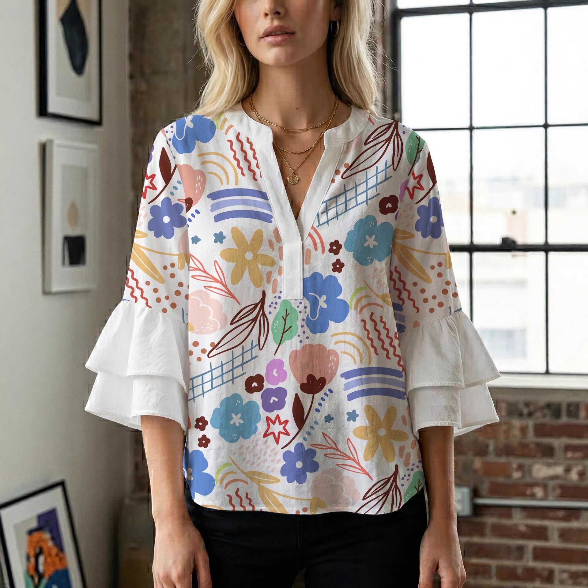 Women's Digital Print Puff Sleeve Top