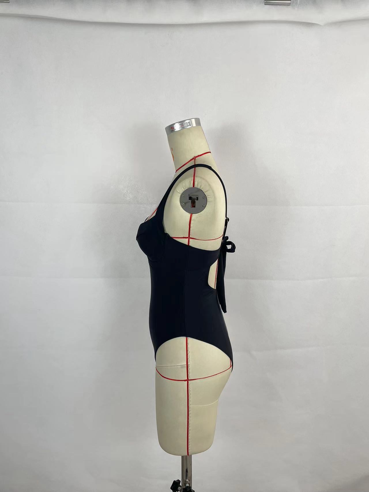 Women's Contrast Color One-piece Swimsuit Bikini