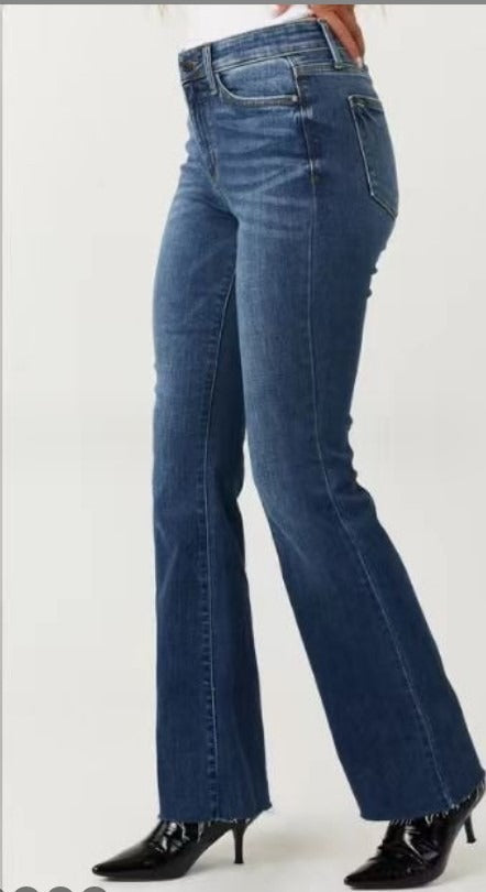 New high waisted slim fit micro flared jeans