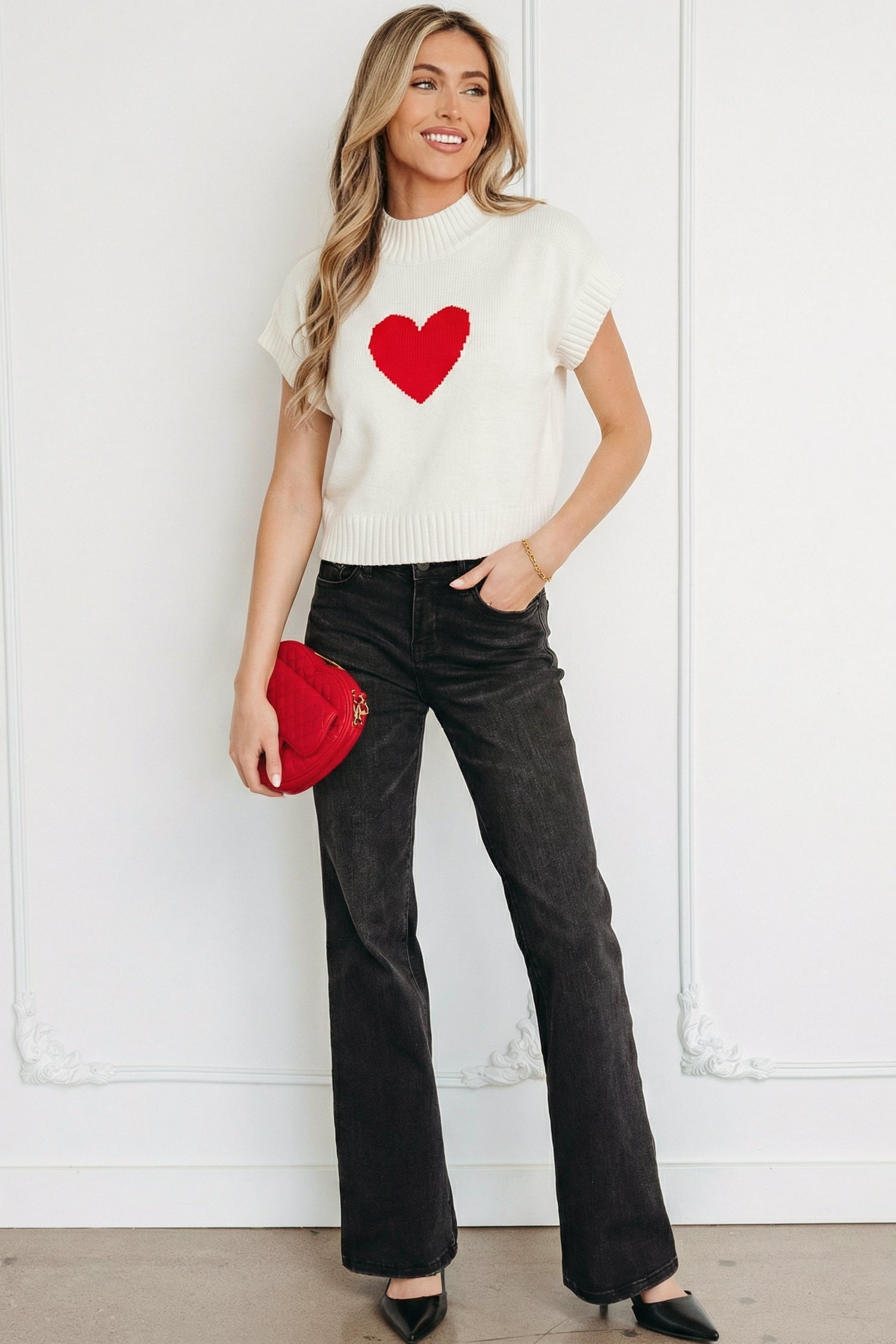 White Valentine Heart Graphic Cropped Short Sleeve Sweater