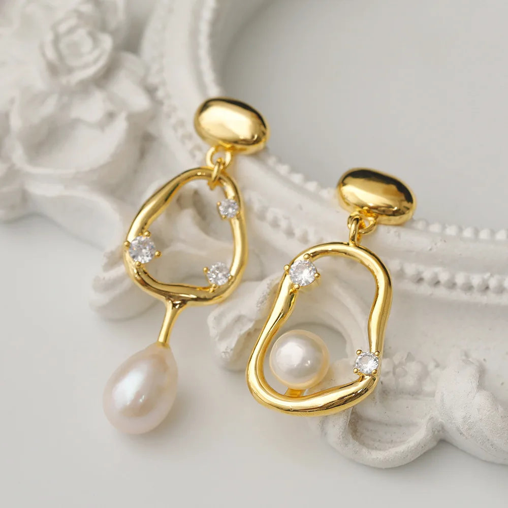 Palace style minimalist asymmetrical pearl earrings with personalized retro freshwater pearl zircon earrings